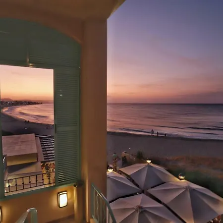 诺格拉玛尔酒店 酒店 3*