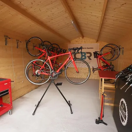 诺格拉玛尔酒店 酒店 德尼亚